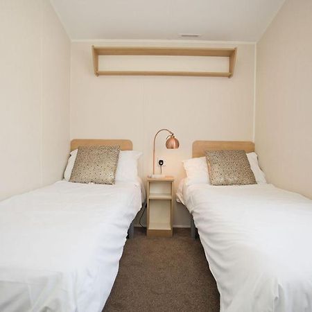 Luxury Holiday Retreat Set Within Oakdene Forest - Park Activities Pass Included Free! Saint Leonards ภายนอก รูปภาพ