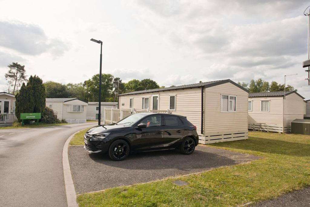 Luxury Holiday Retreat Set Within Oakdene Forest - Park Activities Pass Included Free! Saint Leonards ภายนอก รูปภาพ