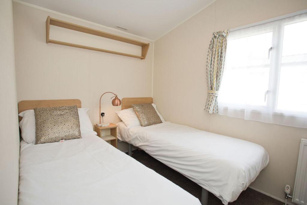 Luxury Holiday Retreat Set Within Oakdene Forest - Park Activities Pass Included Free! Saint Leonards ภายนอก รูปภาพ